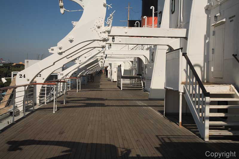 queen-mary77